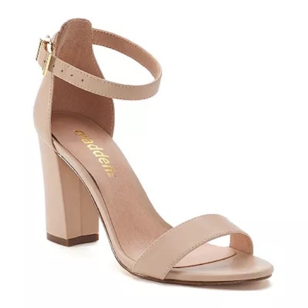 Steve Madden NYC Nude Heels sz 8.5